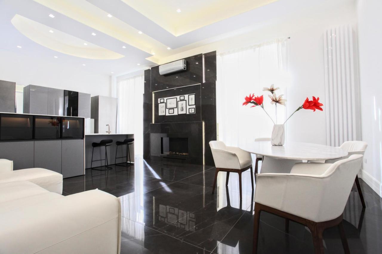 Duomo Luxory Home Naples Luaran gambar